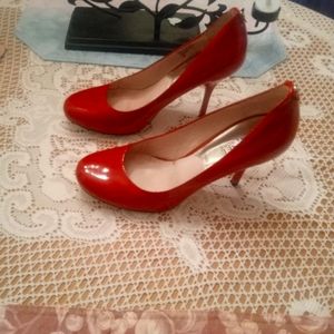 Shoes MichaelKors    medium 6/1/2 Red &Black